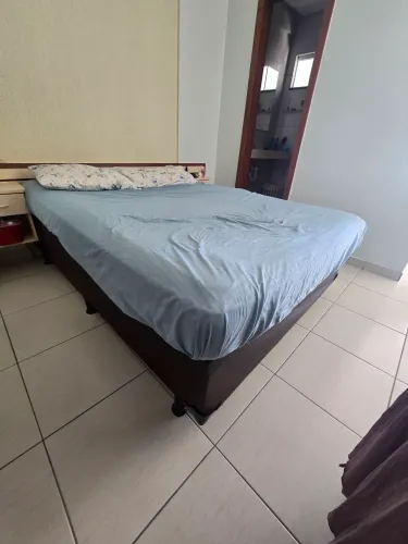 Cama casal 1,90 x 1,40cm