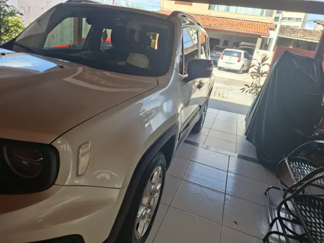 Jeep Renegade T270 1.3 TB 4X2 Flex Aut. 2024