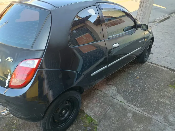 Ford KA GL 1.0i Zetec Rocam 2002