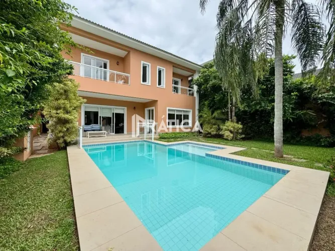 Condomínio Maramar - Excelente casa duplex com 600m² de área construída, no Recreio dos ba