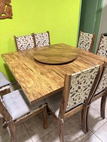 Mesa quadrada