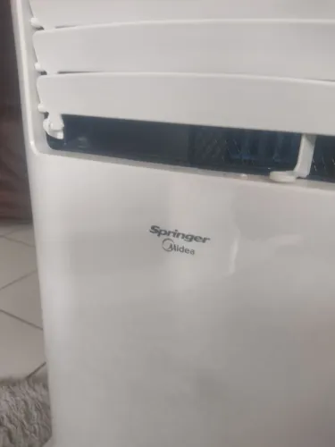 Ar condicionado portátil na caixa nunca usado. Springer 12.000 Btu 220v Reverse