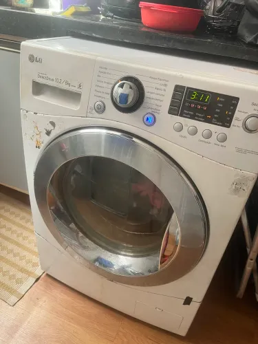 Máquina lava e seca 10,2kg