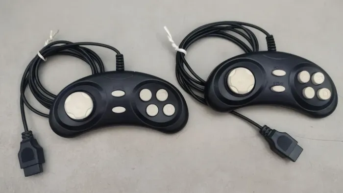 02 Controles joystick com fio para aparelhos de DVD Game