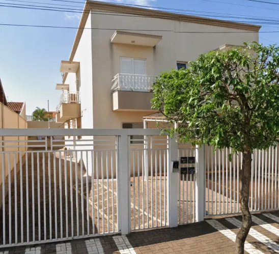 Alugo apartamento no Jardim Caparroz Terreo