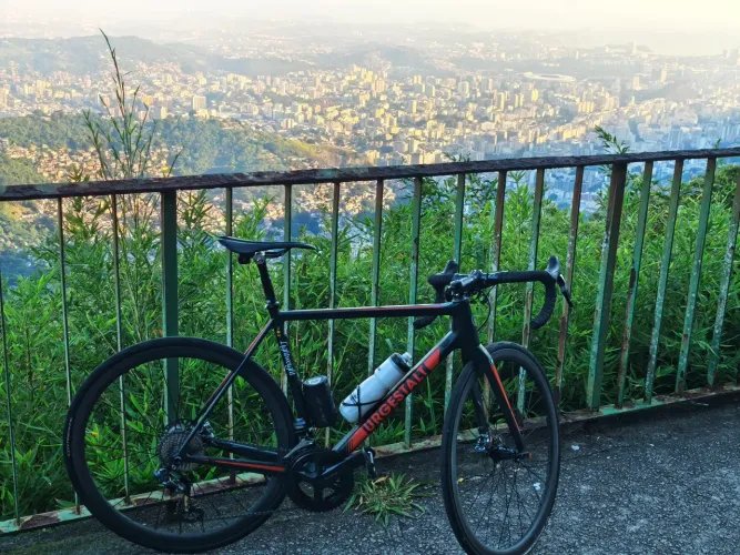 Bike Speed Full carbon DI2 rodas carbono durace