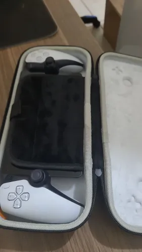 Playstation Portal com case