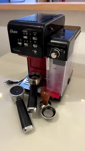 Cafeteira Espresso Oster PrimaLatte