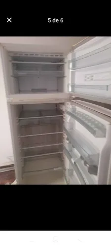 Geladeira ( entrego)