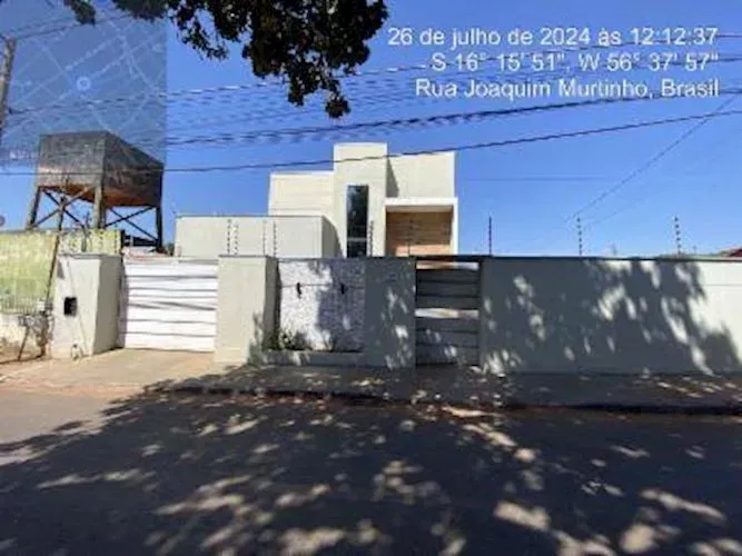 Casa no Centro de Poconé/MT