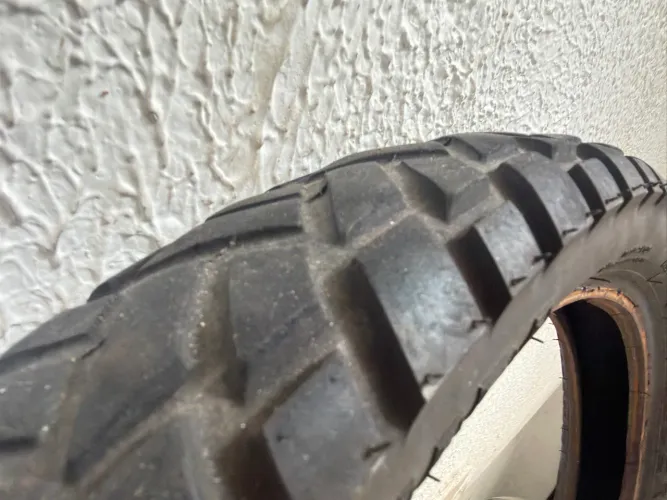 METZELER Pneu 90/90-21 + grátis 120/80-18 Enduro 3 Lander e Sahara