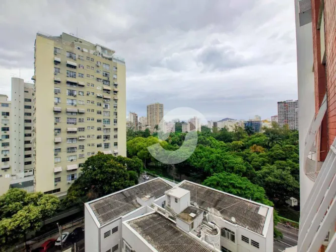 Apartamento com 2 dormitórios à venda, 70 m² por R$ 540.000,00 - Icaraí - Niterói/RJ