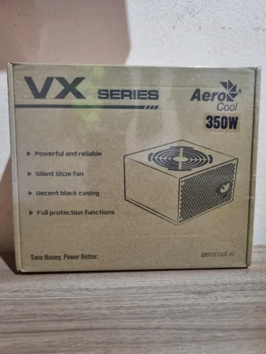 Fonte de Alimentação para Computador Lacrada - Aerocool VX-350