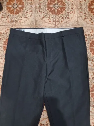 Calças sociais n 44 e 56