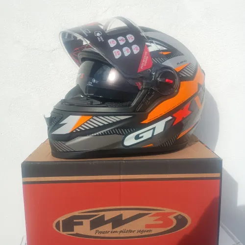 Capacete FW3 óculos interno 58