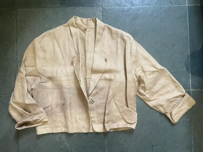 Blaser cropped de linho 36/38