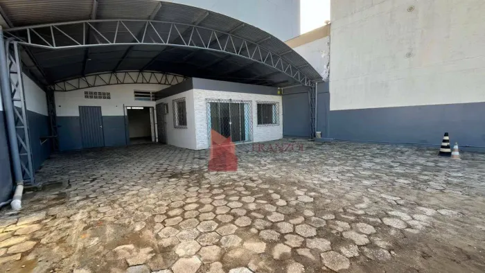 ALUGUEL: GALPÃO COMERCIAL 168 METROS NO BAIRRO FAZENDA EM ITAJAÍ!!