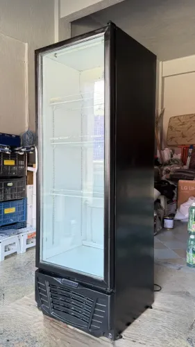 Expositor de Bebidas Gelopar 410 Litros