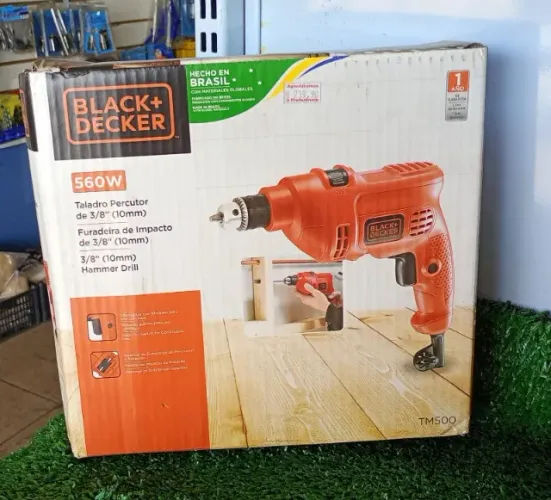 Furadeira de Impacto Black+Decker 560W 3/8? (10mm) - TM500