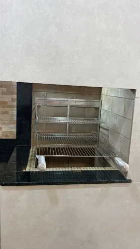 SUPORTE SUSPENSO PARA CHURRASQUEIRA 