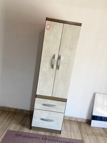 Roupeiro multiuso