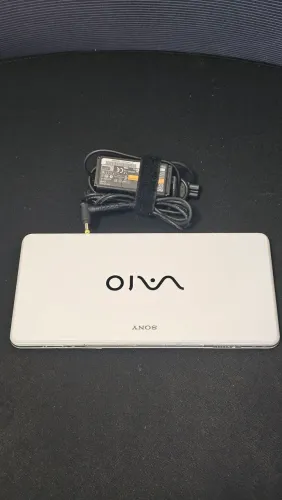 Sony Vaio P Series - VGN P70H