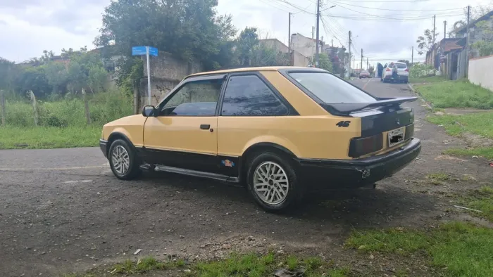 Ford Escort XR3 1.8 / 1.6 Beneton/form./laser 1988