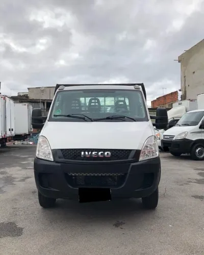 Iveco Daily 35s14 carroceria 2013