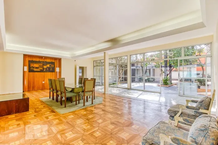 Casa à Venda - Vila Nova Conceição, 4 Quartos, 600 m2