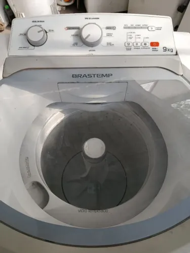 Máquina de lavar bem nova com garantia e entrega grátis