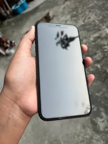 iphone xr em ótimo estado