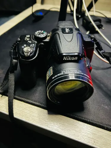 Câmera Fotográfica Semi Profissional, Nikon