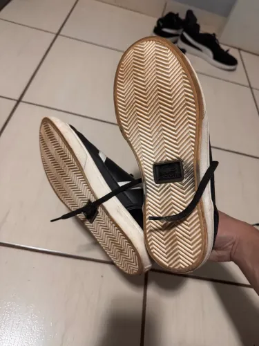 Sapatênis Lacoste original, tamanho 40, muito novo, R$200,00