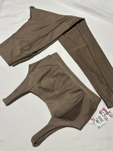 Vendes roupa moda fitness (@donaem_)