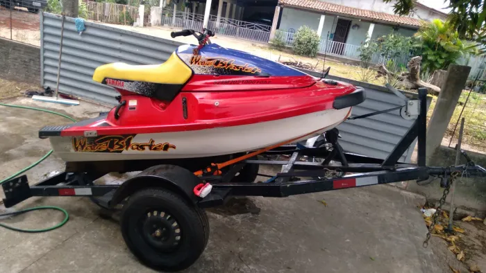 Jet-ski  yamaha waveblaster