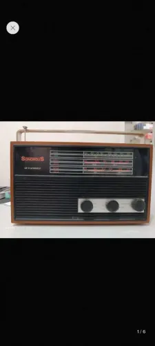 Rádio antigo