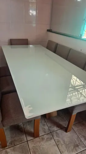 Mesa de jantar vidro 8 lugares
