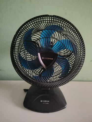 Ventilador Cadence Eros Turbo Vtr409 40cm 6 40 Cm 60hz Preto Azul Plástico 6