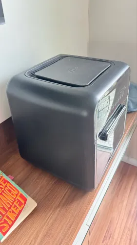 VENDO AIRFRYER OSTER 12lt com defeito