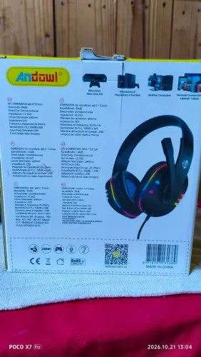 Headset Gamer Andowl S-359 com microfone, iluminação RGB e conexão USB.