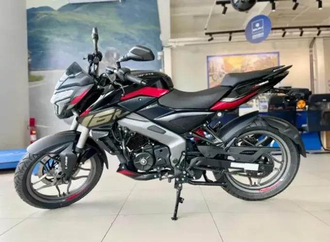 BAJAJ DOMINAR NS 160 0KM + BÔNUS ESPECIAL