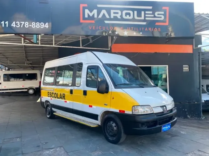 Peugeot Boxer 2.3 Furg.tb Dies. Med/ Longot.alto 2014