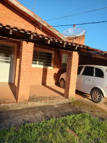 Paraíso em Caconde! Chácara Completa com Piscina, Sauna e Muito Conforto Próxima à Represa