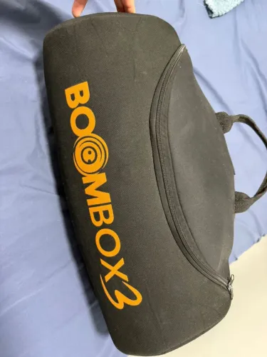 Caixa bombox com case de transporte