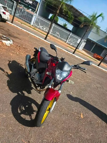Honda CB300R 2013/2013 - Pronta para rodar!