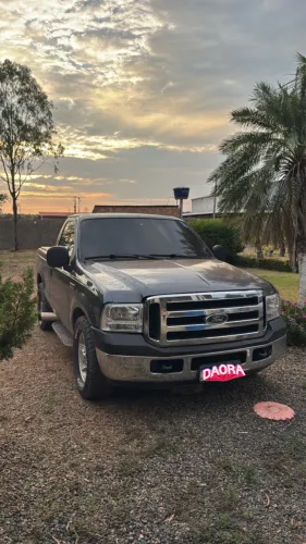 Ford F-250 XLT 4.2 TB Diesel 2002