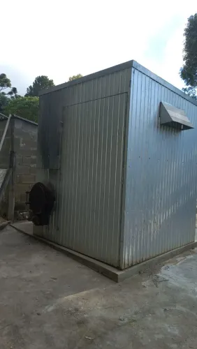  Desidratadora agrícola de vegetais com Fornalha