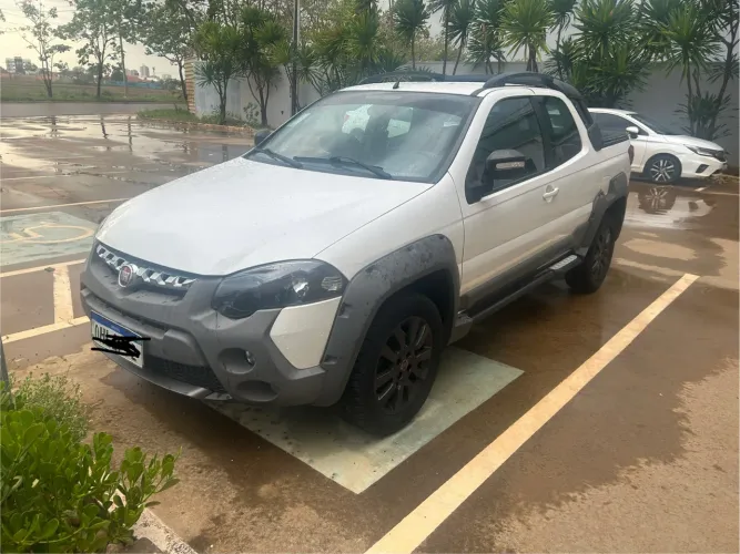 Fiat Strada Adventure1.8/ 1.8 Locker Flex CD 2020