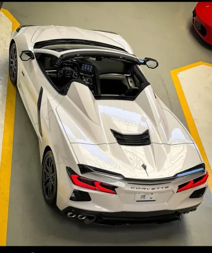 Chevrolet Corvette 6.2 V8 LT2 Gasolina Stingray Conversível AUT. 2023