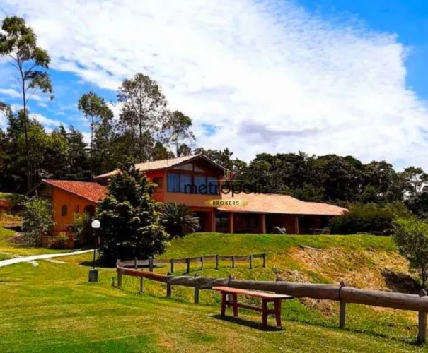 Pousada com 17 dormitórios à venda, 2500 m² por R$ 7.500.000,00 - das Lajes - Extrema/MG
